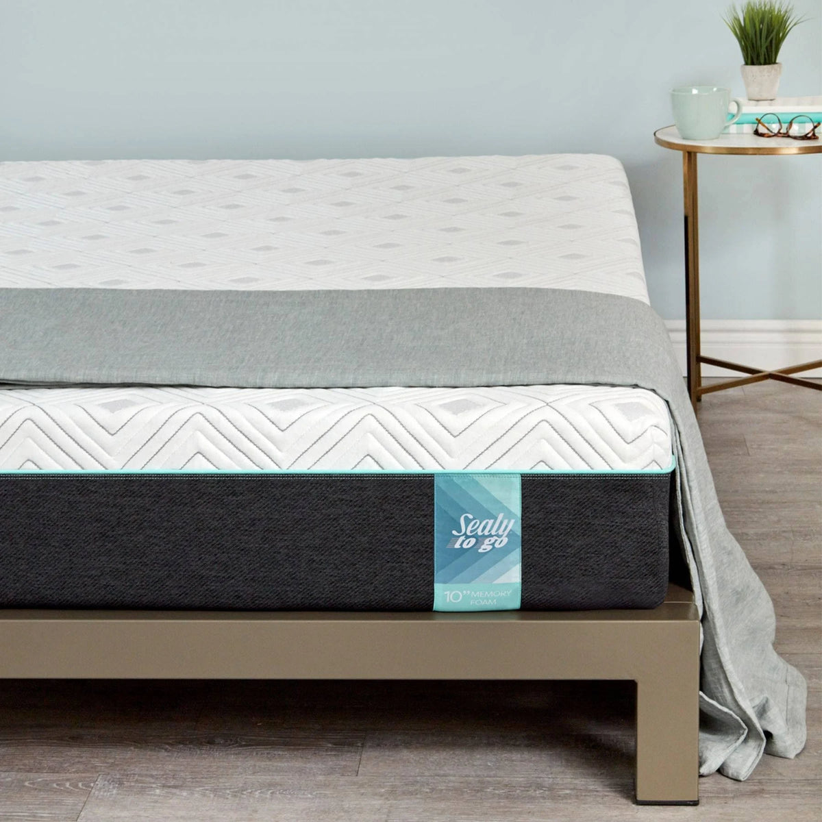 California King 10-Inch Memory Foam Mattress A39783