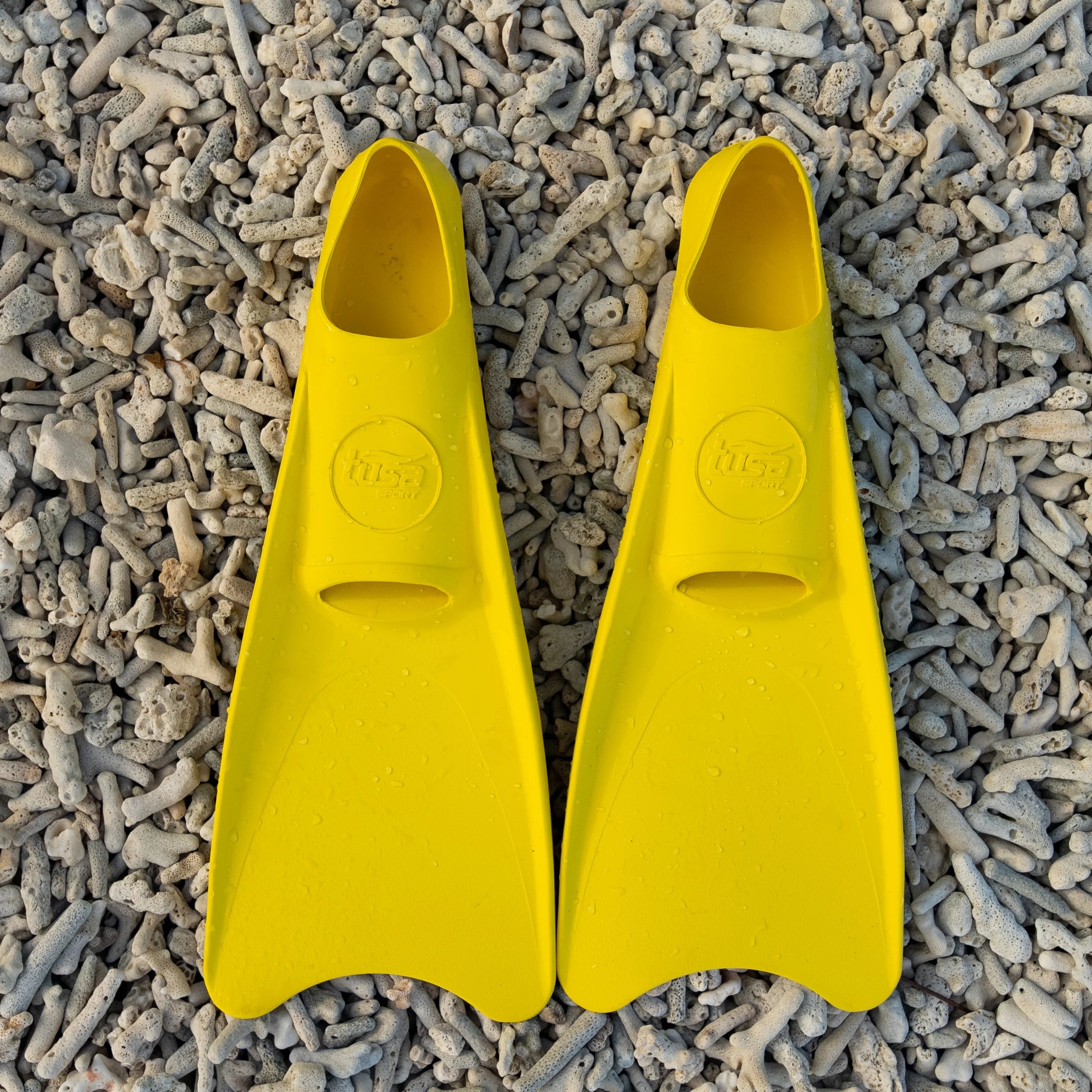 Black Full Foot Rubber Snorkeling Fins A414