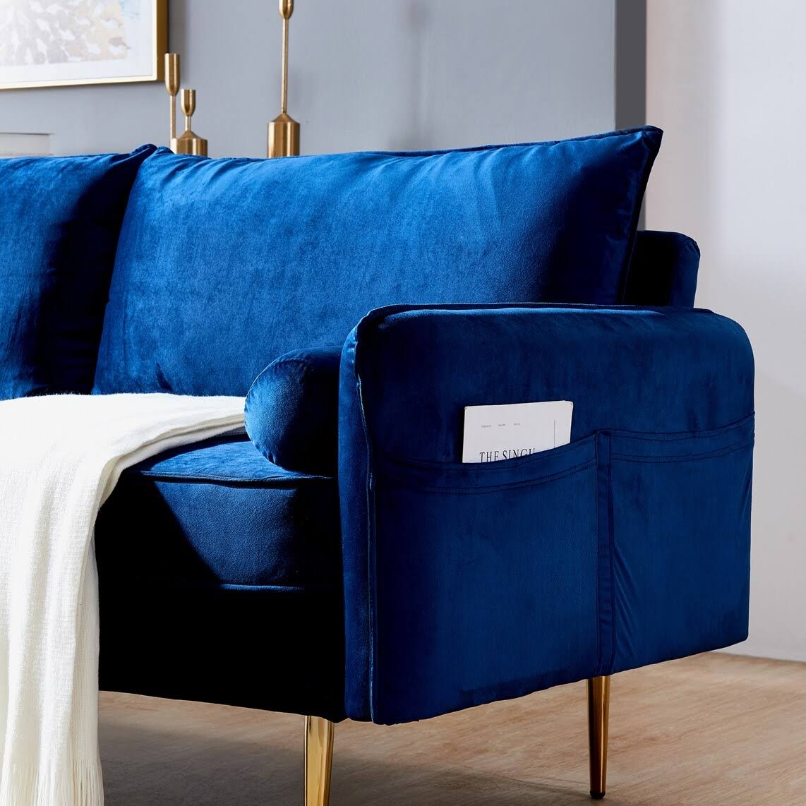 Blue Velvet Sofa V912