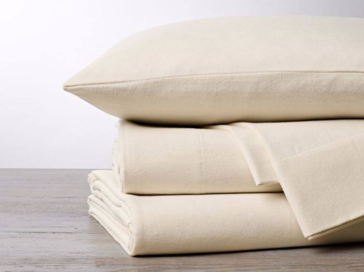 Alpine White Organic Flannel Fitted Sheet F1680