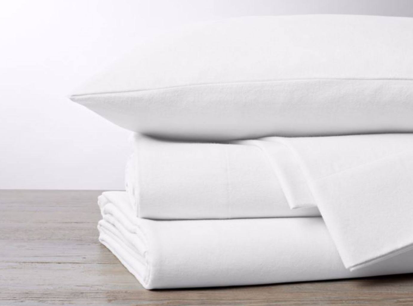 Alpine White Organic Flannel Fitted Sheet F1680