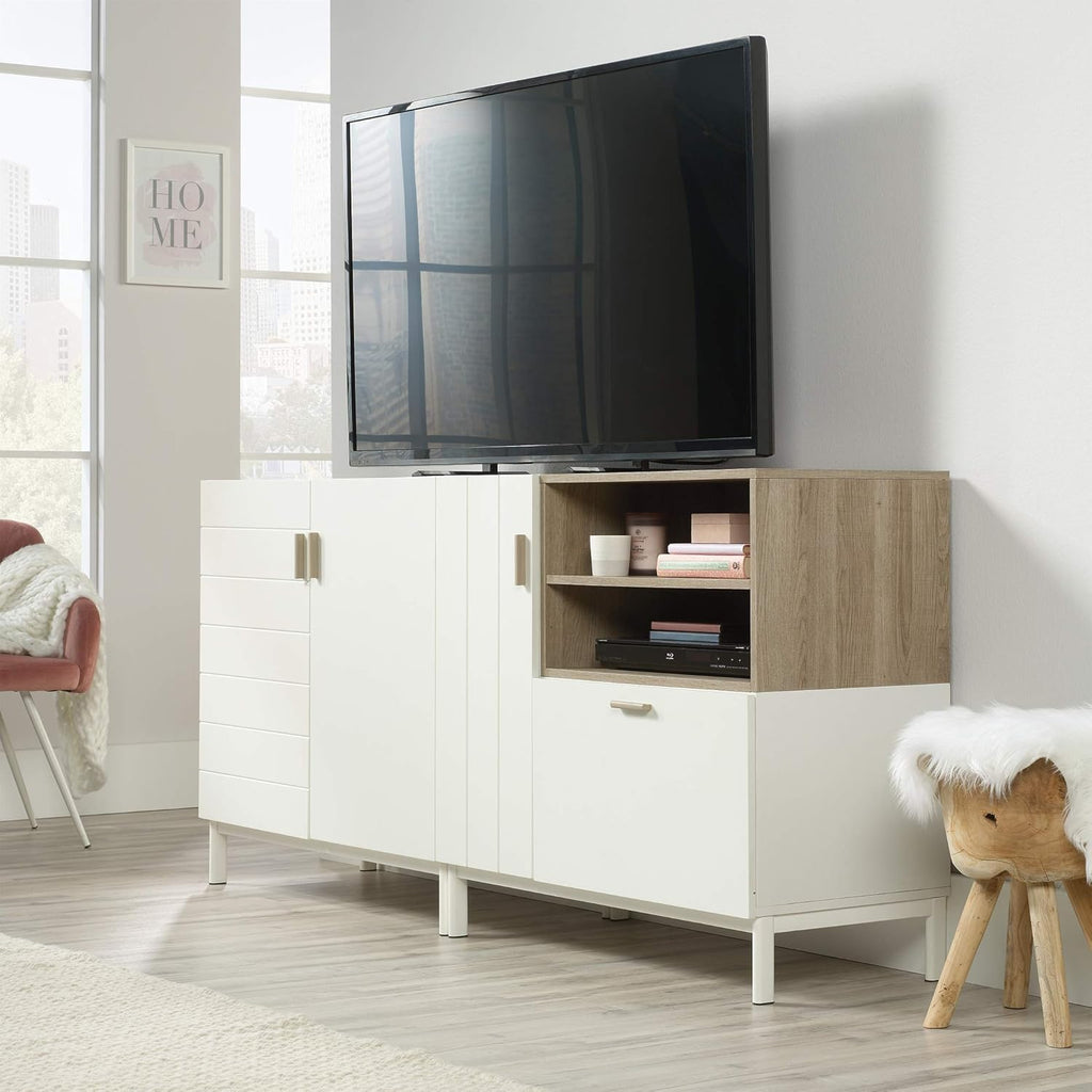 White Finish Credenza D832