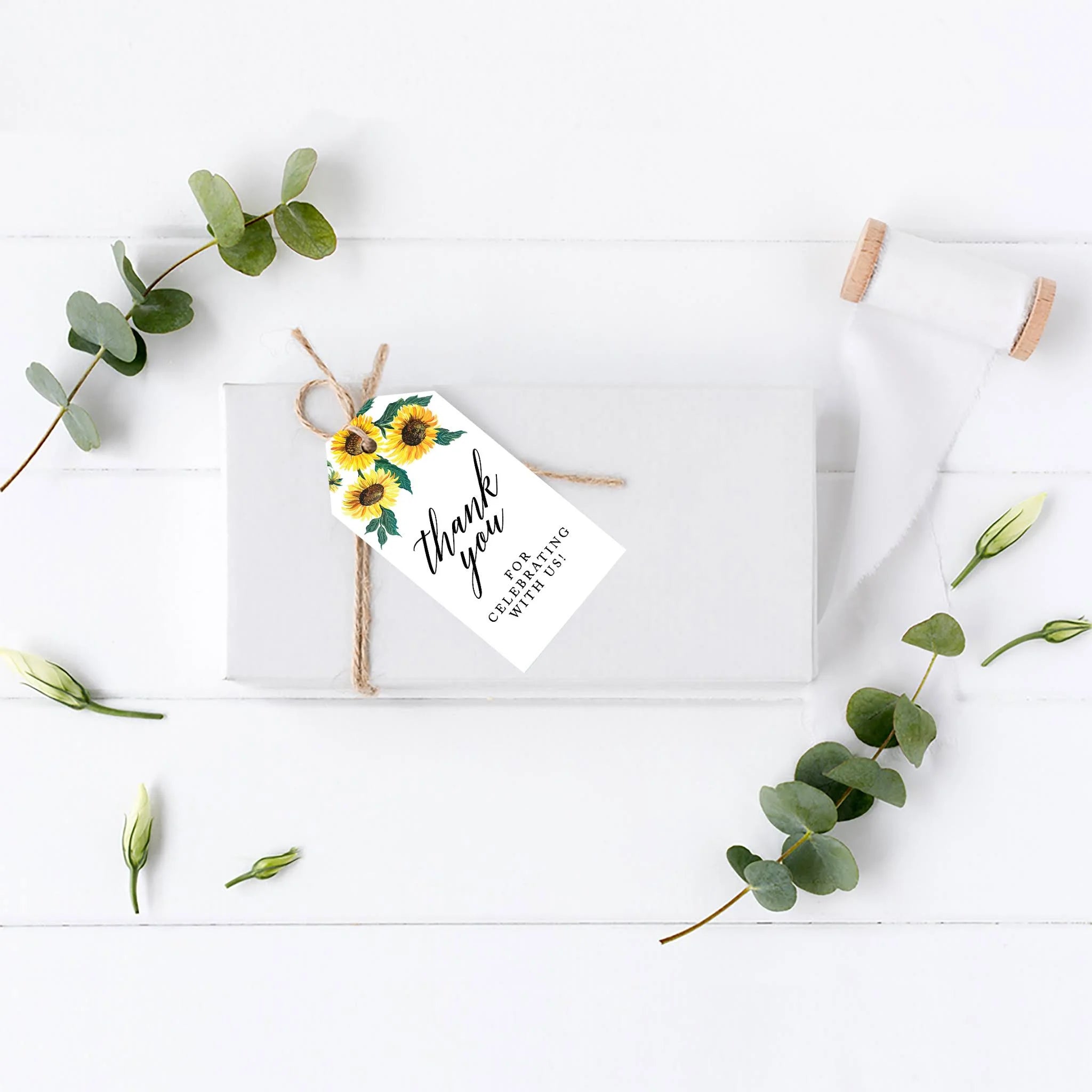 100-Pk Sunflowers Cardstock Gift Tags A9731
