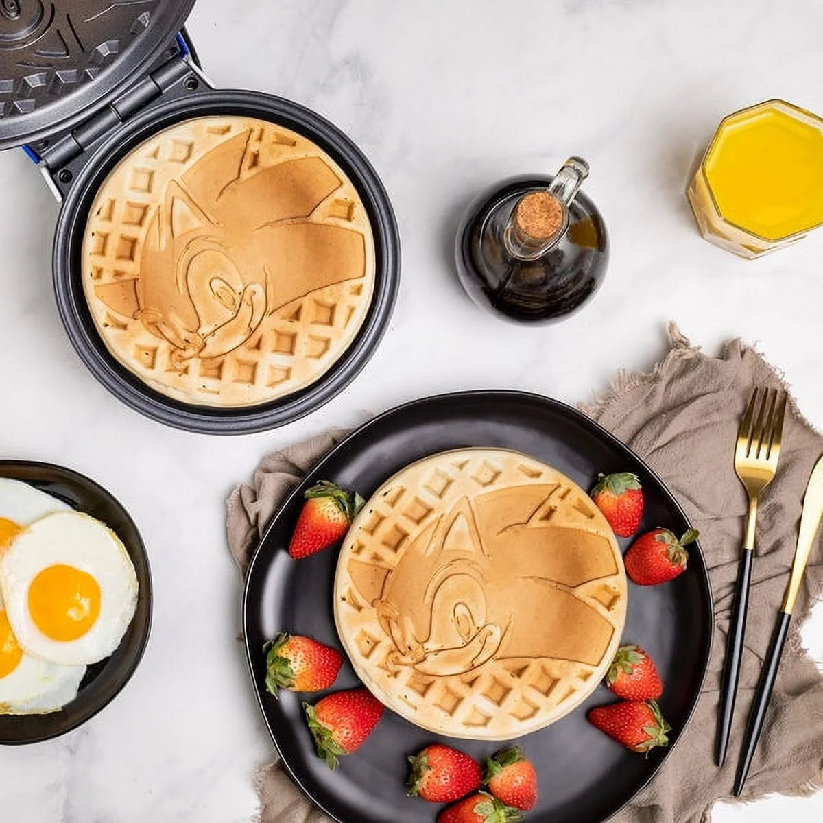 Sonic the Hedgehog Waffle Maker V743