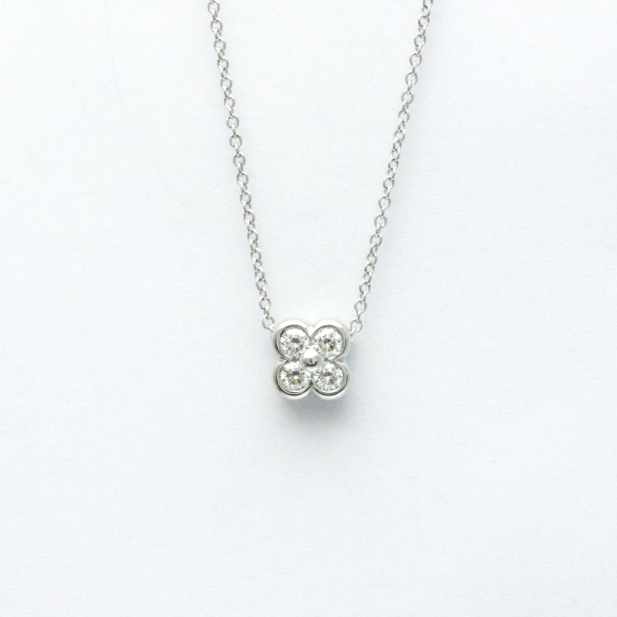 Platinum Diamond Bezel Set Necklace S330781